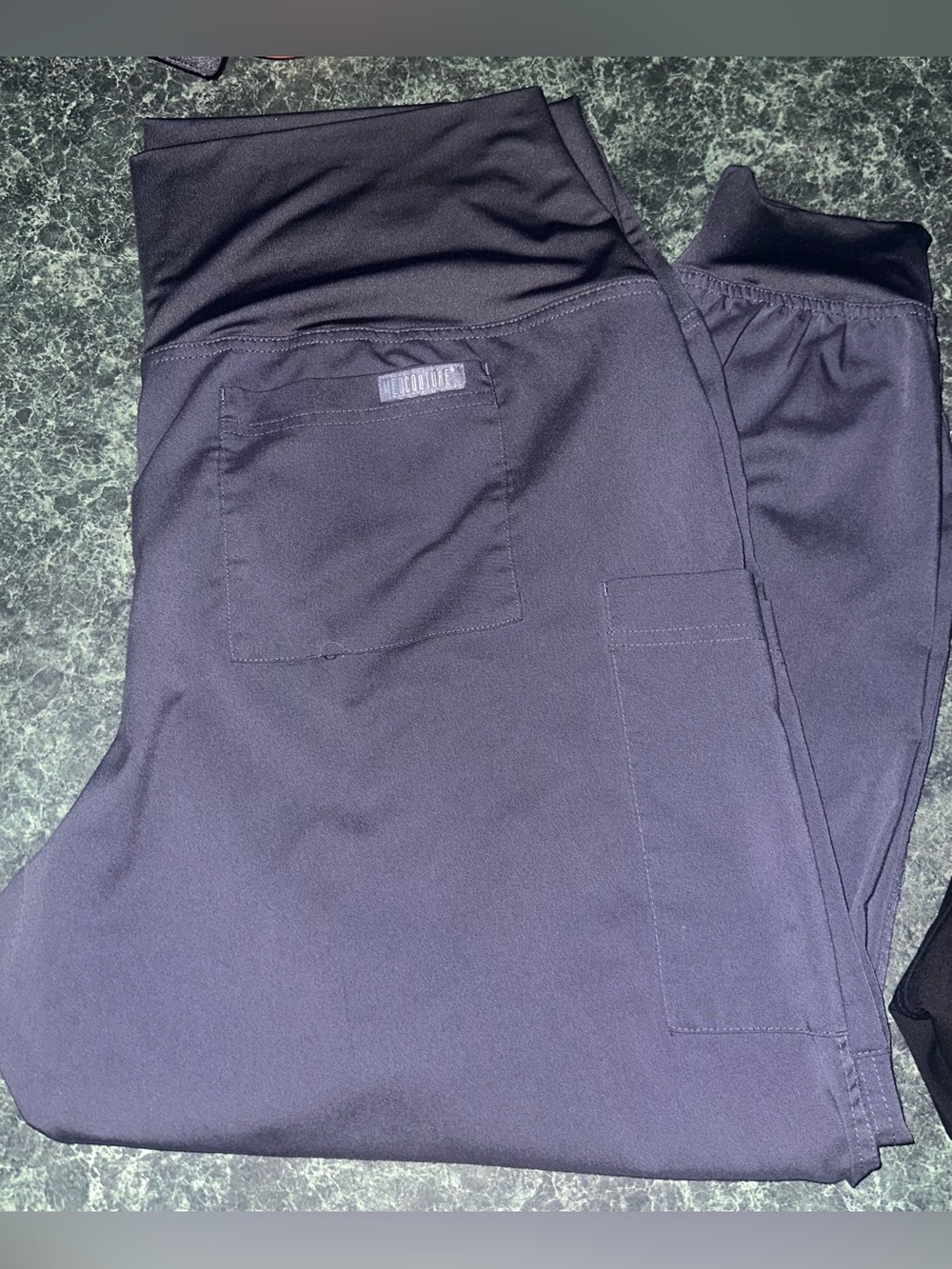 Jogger scrub pants